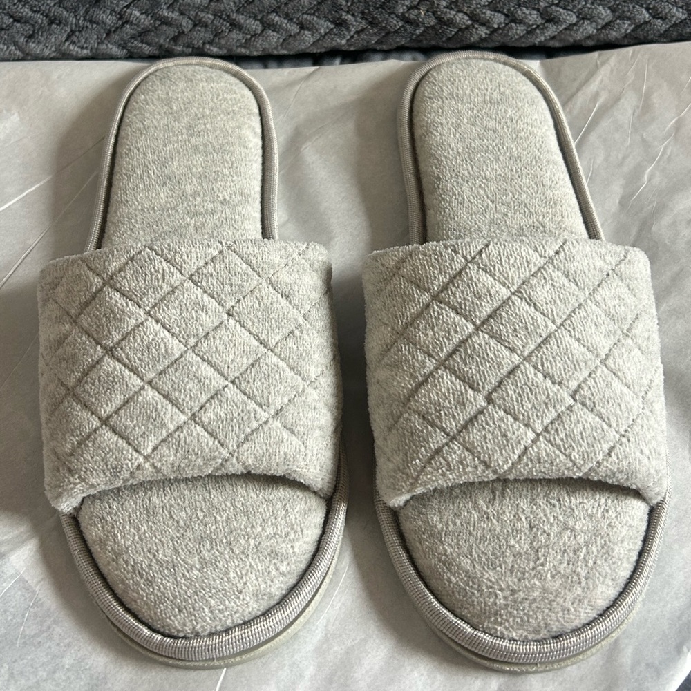 Secret Treasures Cozy Quilted Gray Slippers